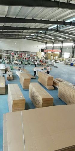 厂家直销!大量现货:竹木纤维集成墙板装饰材料